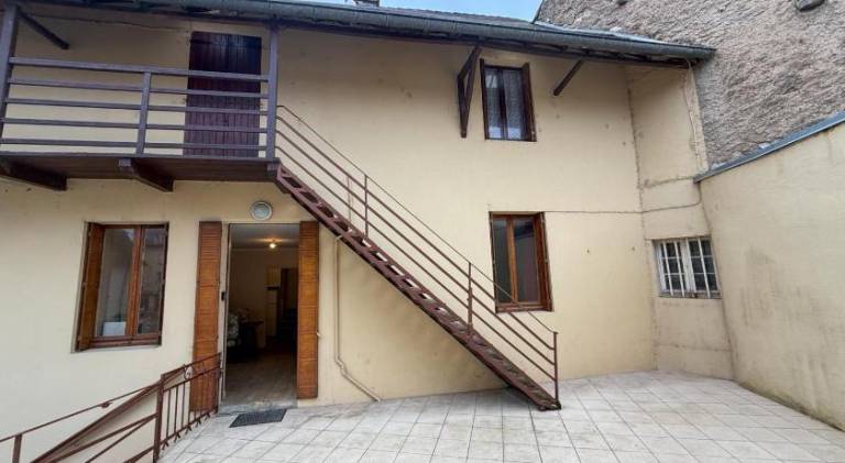 Apartment with 2 rooms for 6 persons — photo 3