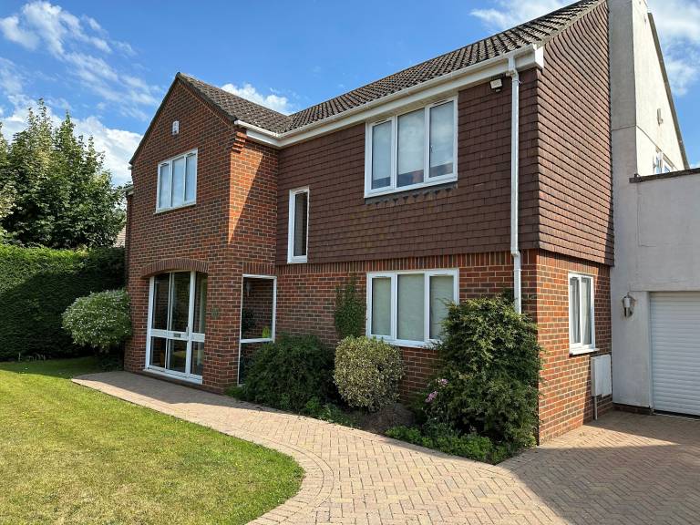 House  New Milton