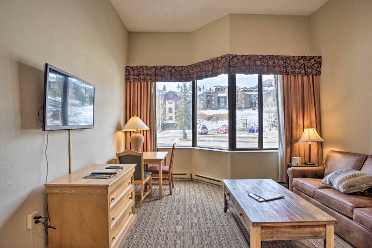 Cozy Colorado Studio Near Crested Butte Ski Slopes — photo 4