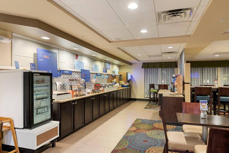 Holiday Inn Express Bloomington West By IHG — photo 4