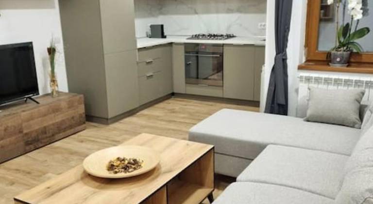 Apartment with 2 rooms for 6 persons in Bucharest