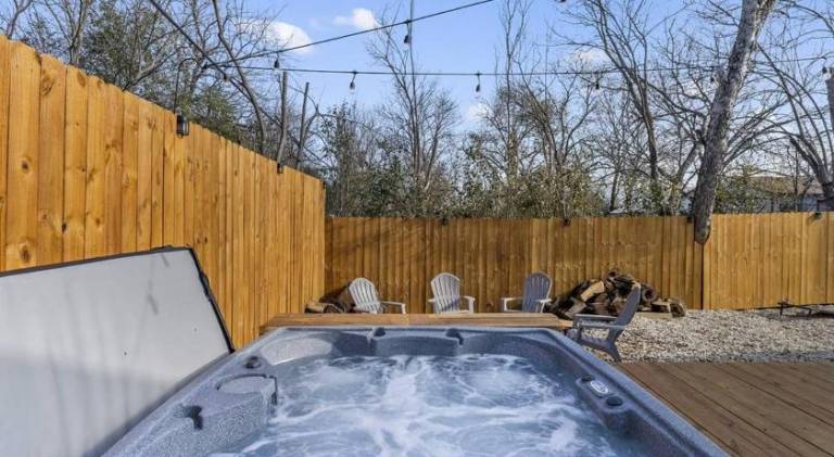 Vacation home with sauna & jacuzzi — photo 4