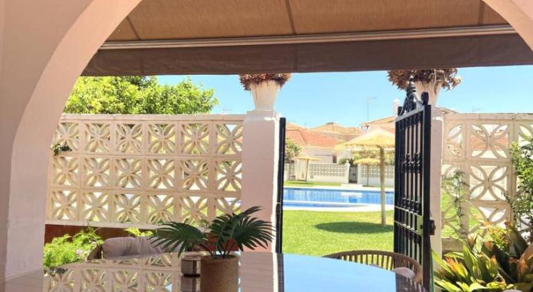 Chalet with pool | Close to the beach | Pet-friendly — photo 3
