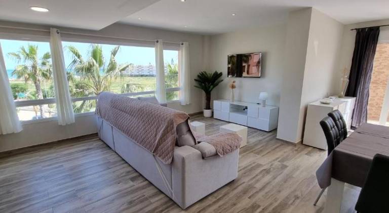 Homes of Spain, Apartamentos Paraiso, Ed Palmerston, Atico O, Suite con Piscina Privada en solarium, — photo 2