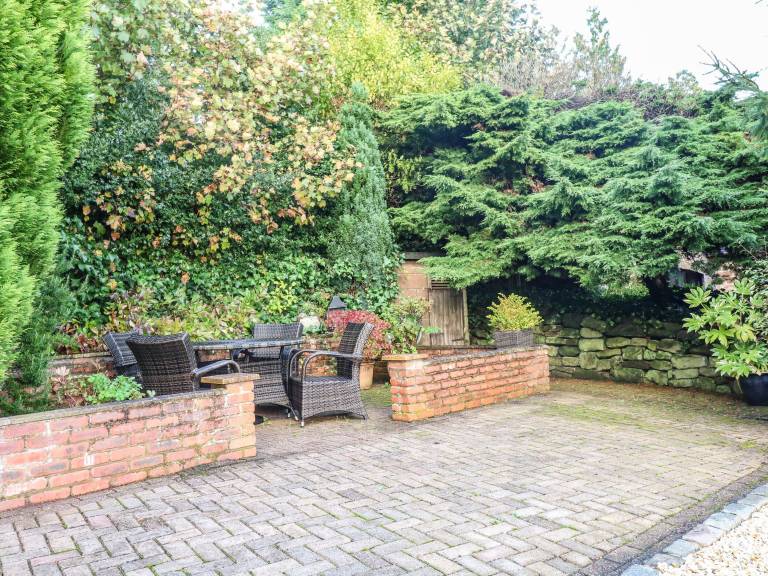 Cottage  Bradley in the Moors