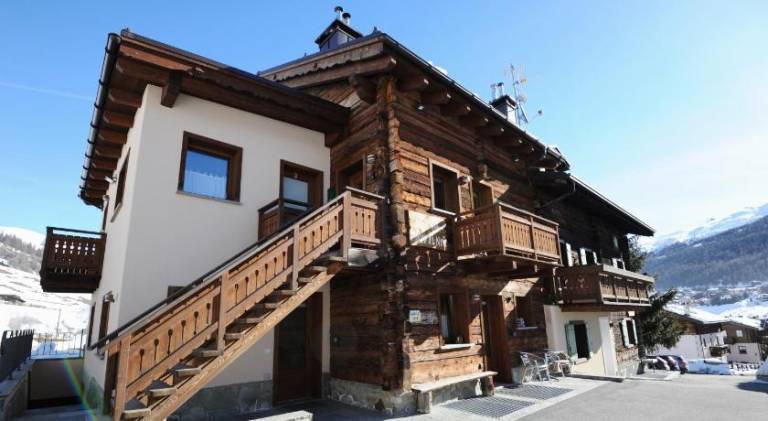 Rental apartment with 1 room for 3 persons in Livigno