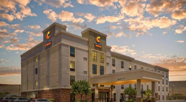 Comfort Suites Las Cruces I - 25 North in Las Cruces, NM
