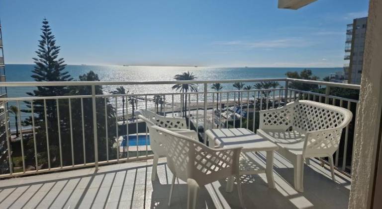Holiday apartment with terrace | Next to the beach | Pet-friendly in Benicassim