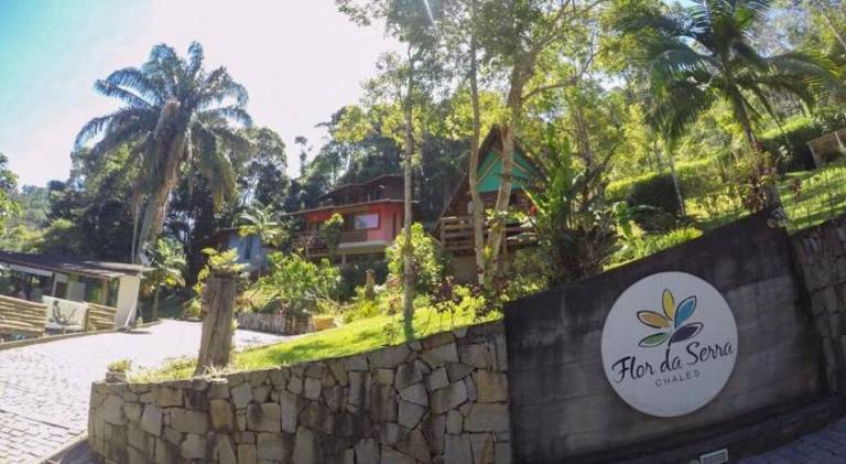 Apartment with sauna, pool & garden in Nova Friburgo