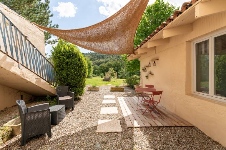 Cottage with Pool at the Foot of the Vineyards in the Luberon – Maison Marvic Laurier T2 — photo 4