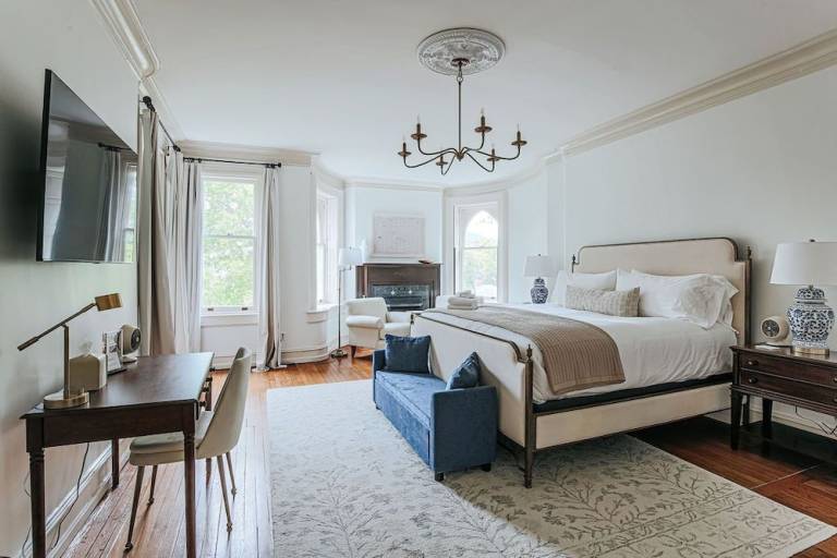 Accommodation  Staunton