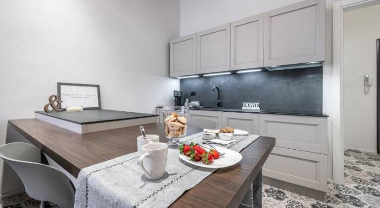 Apartment with 1 room for 4 persons — photo 4