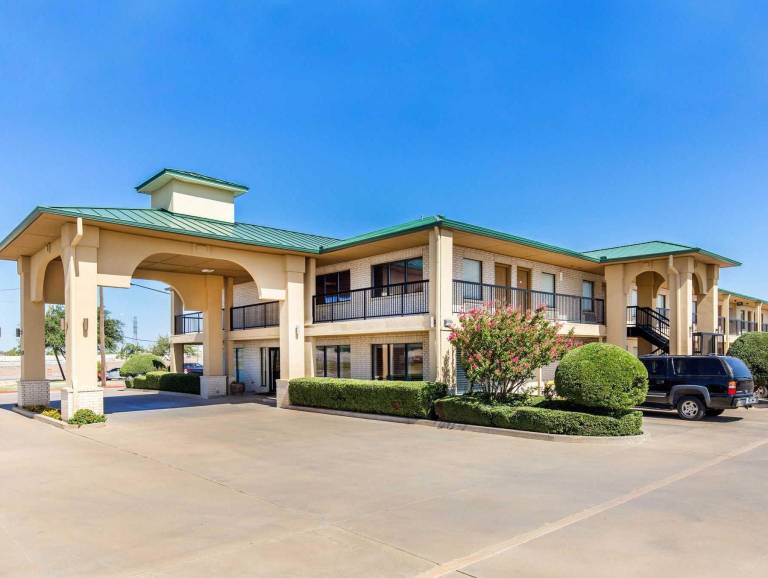 Quality Inn & Suites Abilene North in Abilene, TX