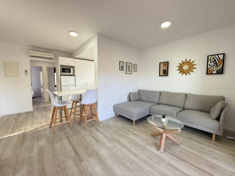 Apartment with 2 rooms for 4 persons — photo 2