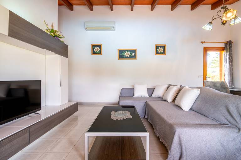 Country House 'Can Jaume Des Carritxó' with Mountain View, Wi-Fi and Air Conditioning — photo 5