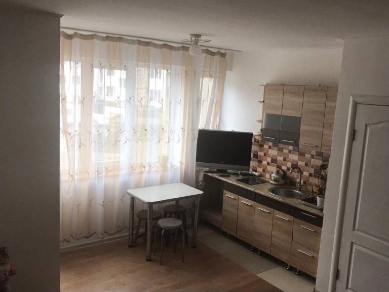 Lovely rental apartment with pool | Suitable for remote work | Pets are welcome — photo 2