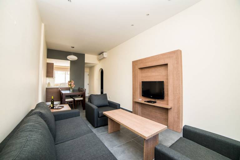 Aparthotel  Paphos