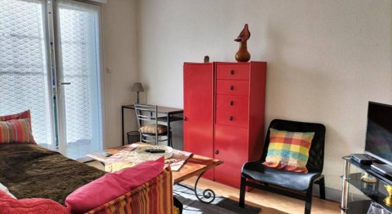 Apartment with 2 rooms for 5 persons — photo 3