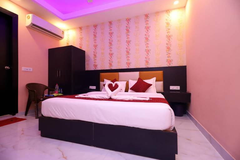 Jupiter Plaza Delhi Airport in New Delhi