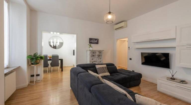Boutique Apartment Porta Duomo, close to the lake! in Como