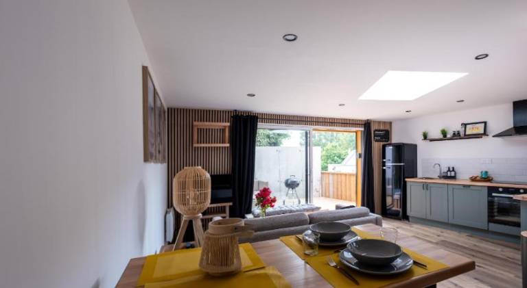 Apartment with grill & terrace — photo 3