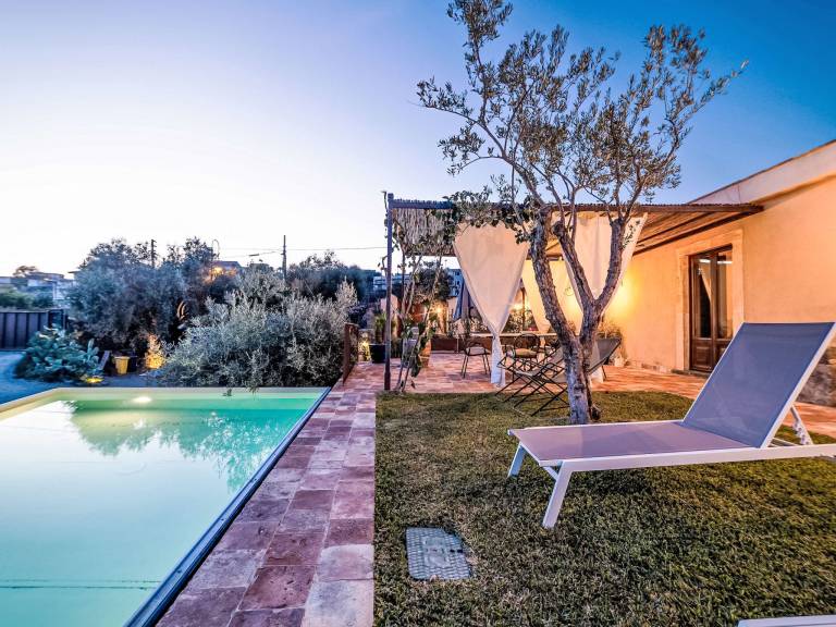 Ferienhaus in Acireale für max. 7 Personen, Ferienhaus in Acireale für max. 7 Personen,