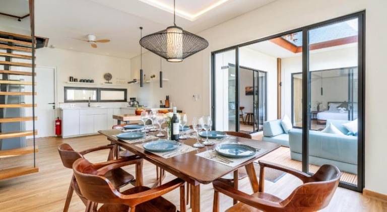 Villa with terrace, yard & private pool | Suitable for remote work | Pet-friendly — photo 4