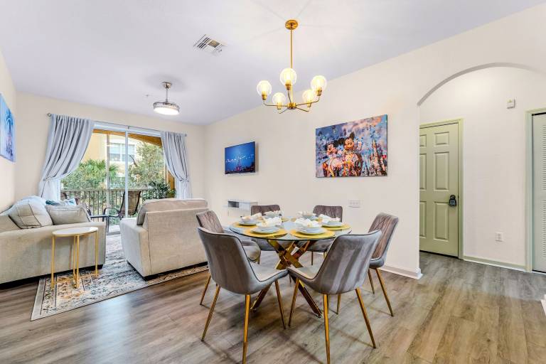 Condo Four Corners