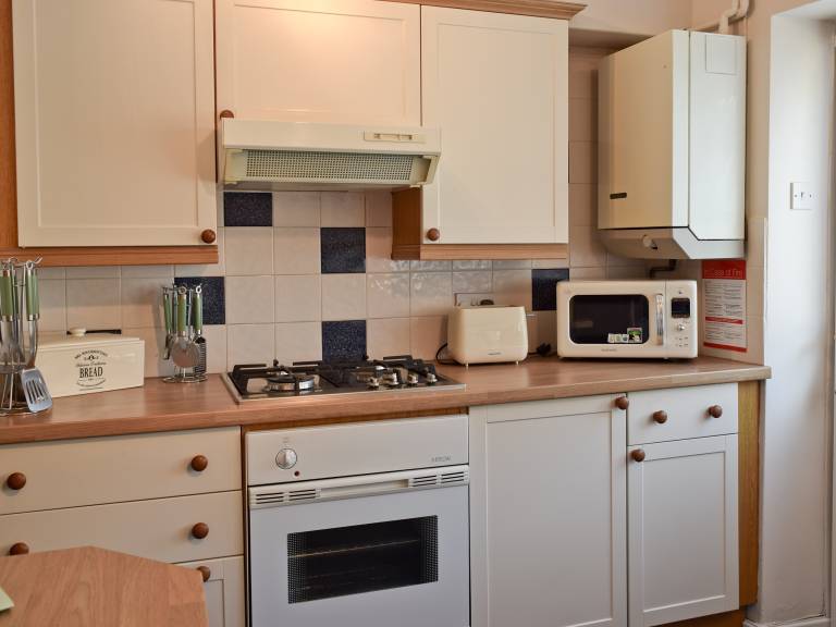 Children-friendly cottage with yard | Pets allowed — photo 5