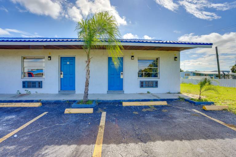 Walk to Lake Jackson: Convenient Studio in Sebring — photo 3