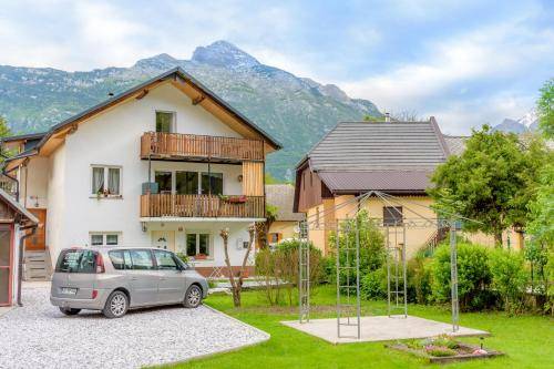 Apartma Drežniške Ravne