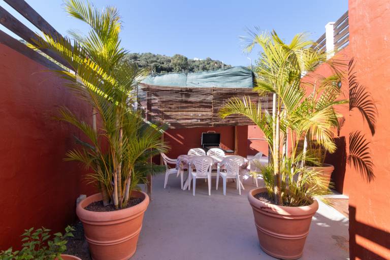 Villa with hot tub, private pool & fast internet | Mountain view — photo 2