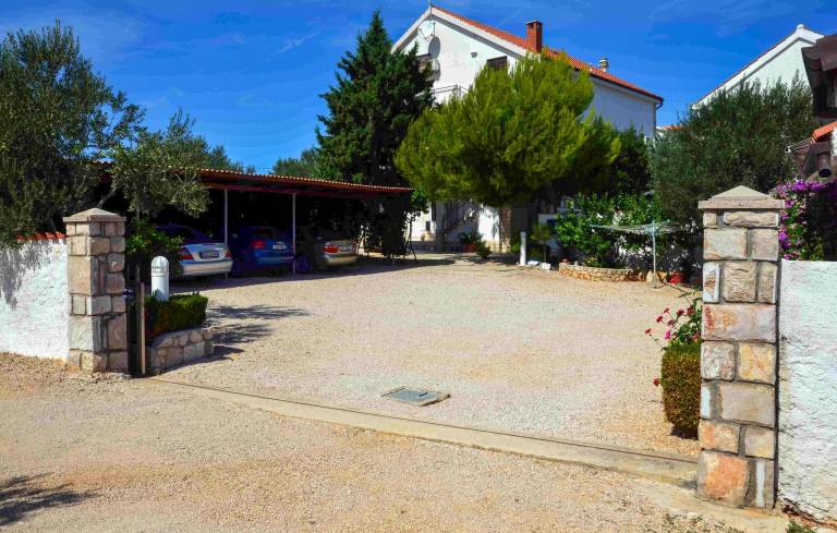 Apartament Jezera