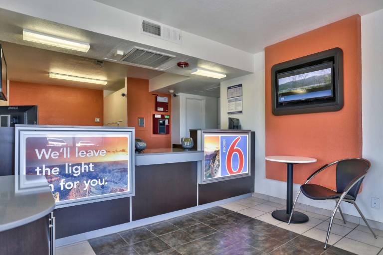 Motel 6 Flagstaff, AZ - Butler — photo 3