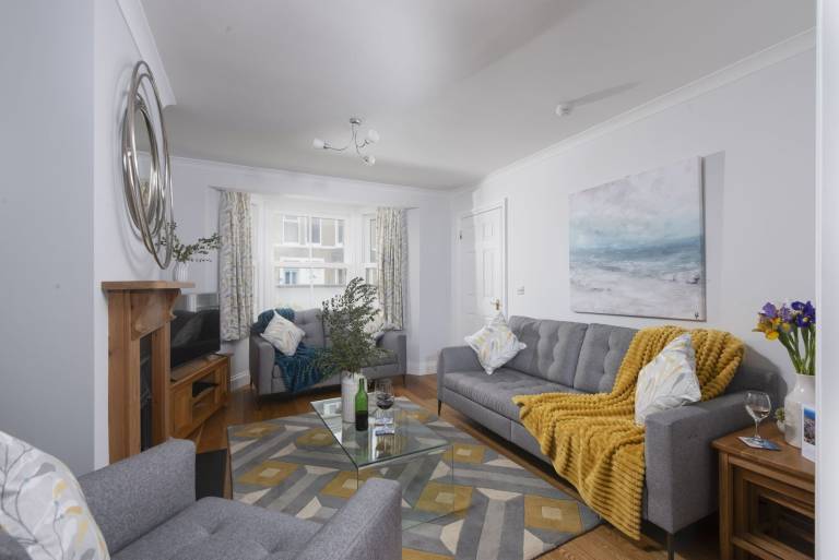 House Saint Ives