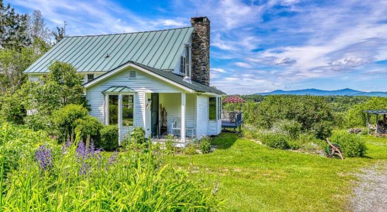 Ample house | Pet-friendly in Rutland, VT