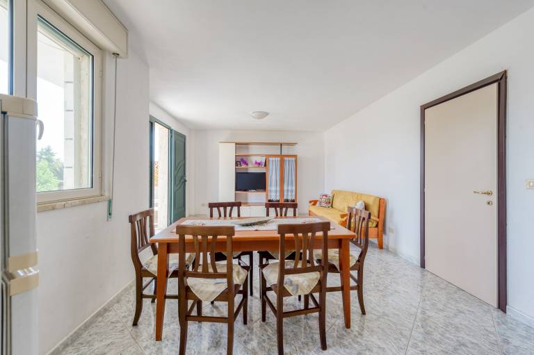 Apartment 'Paola' with Private Terrace and Air Conditioning — photo 5