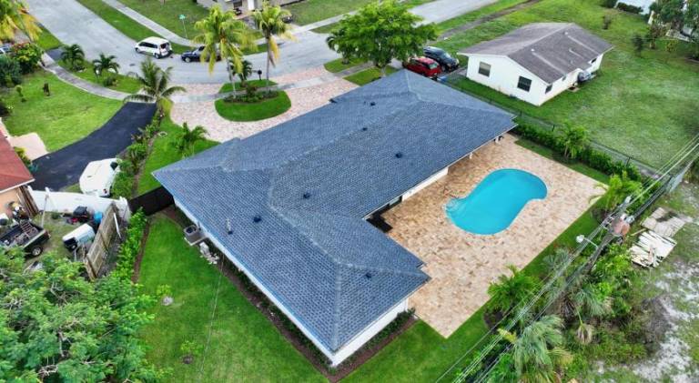 Sandals Beach Cottage in Fort Lauderdale, FL