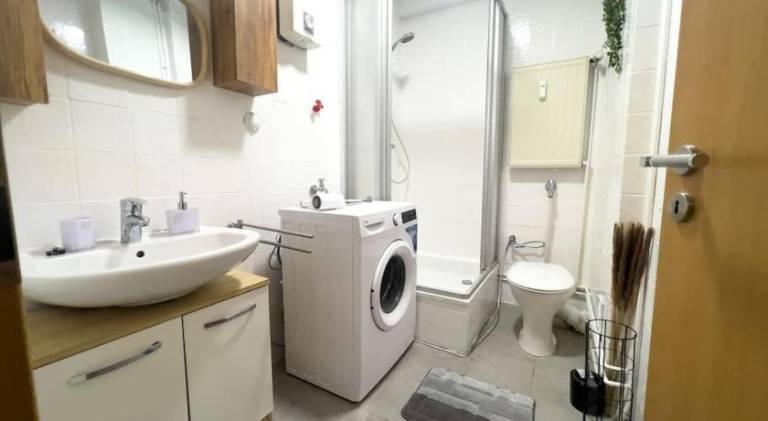 Rental apartment with 3 rooms for 8 persons — photo 2