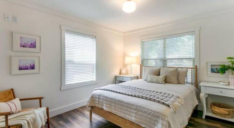 Charming vacation home | Perfect for remote work | Pets allowed — photo 2