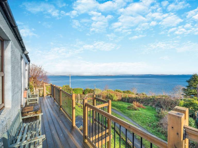 Cottage  Brodick