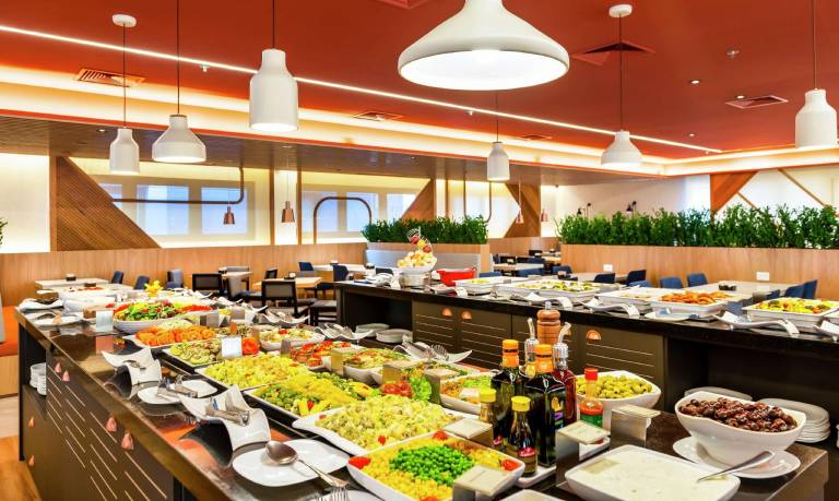 Hampton by Hilton Guarulhos Airport — photo 3