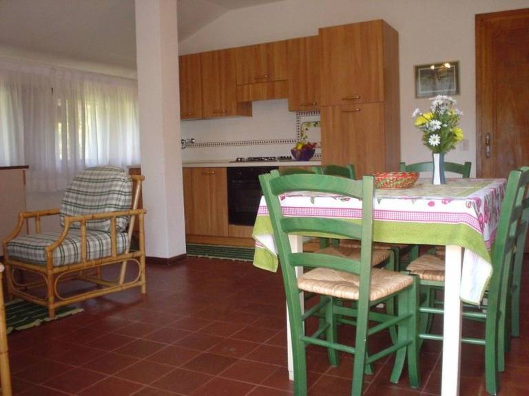 Beautiful apartment with yard & terrace | Close to the beach | Pet-friendly — photo 3