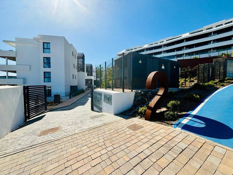 House with patio in Benalmádena
