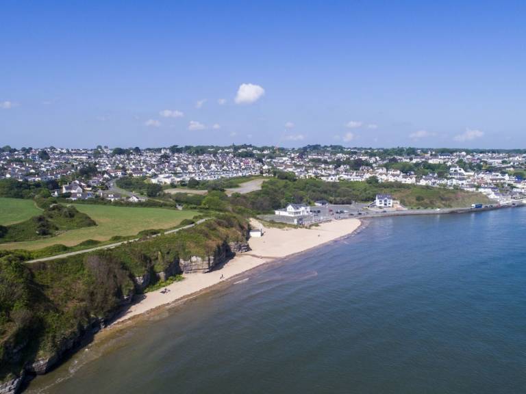 House Red Wharf Bay