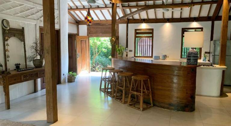 Villa with private pool, patio & garden | Perfect for remote work | Dogs allowed — photo 3