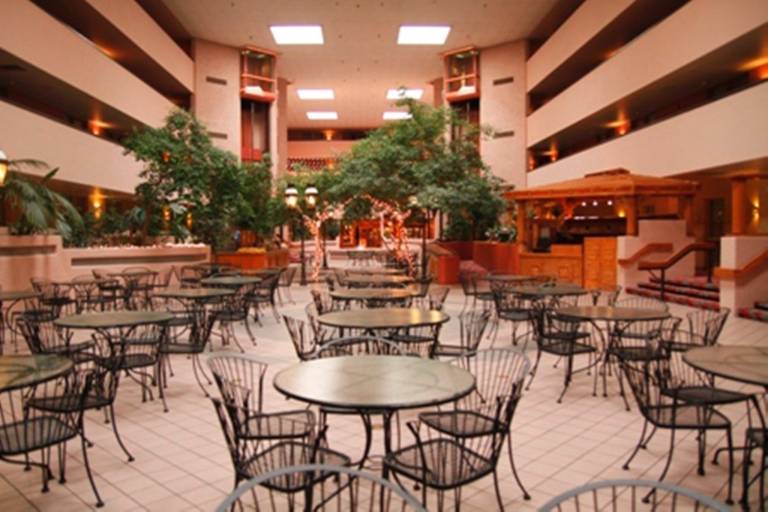 Ramada by Wyndham Viscount Suites Tucson East — photo 4