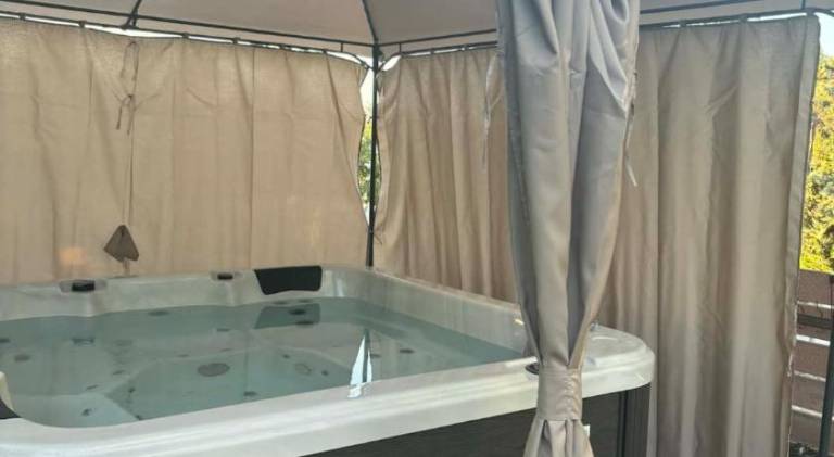 Fully equipped wonderful villa with terrace, jacuzzi & grill | Pet-friendly — photo 5