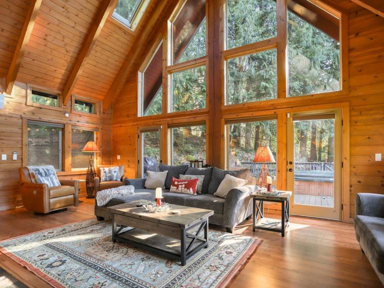 Cabin  Rhododendron