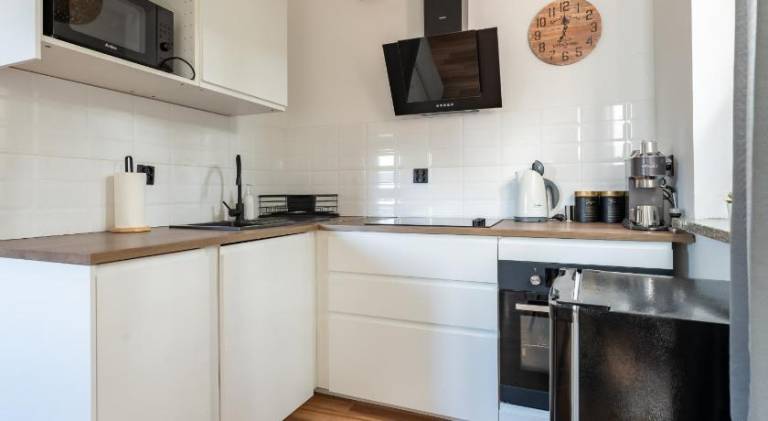 Apartment with 2 rooms for 6 persons — photo 4